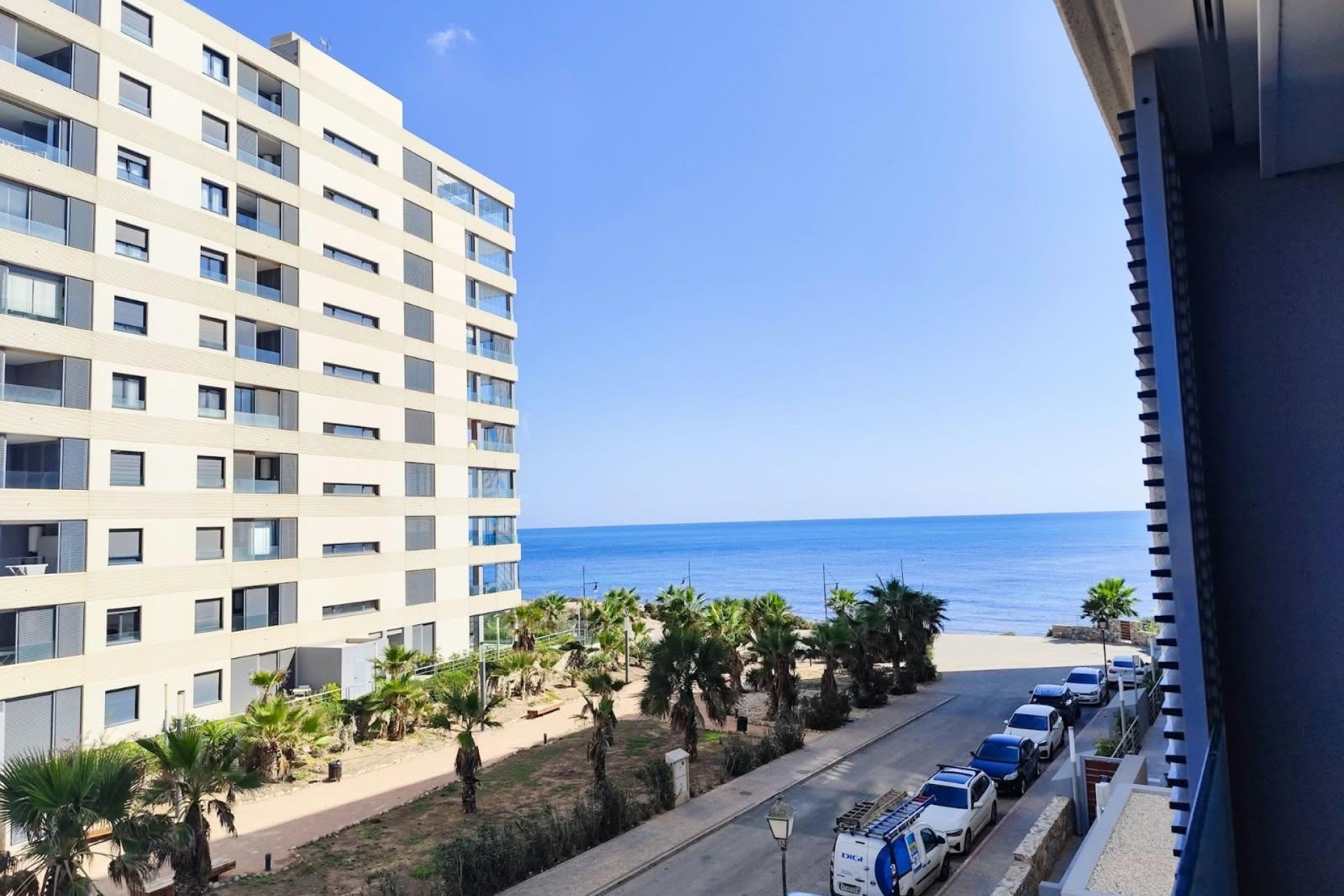 Revânzare - Apartament -
Orihuela Costa - Punta Prima