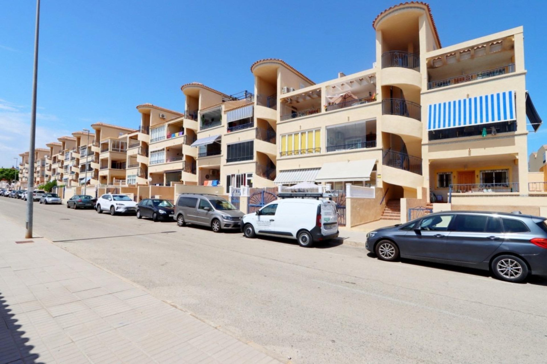 Revânzare - Apartament -
Orihuela Costa - Punta Prima