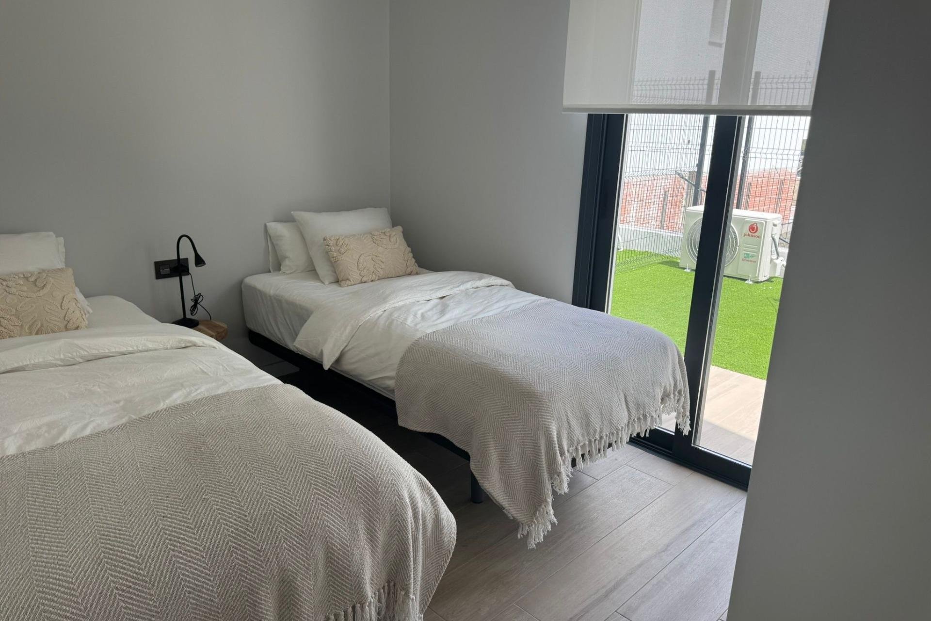 Revânzare - Apartament -
Orihuela Costa - Rocio Del Mar