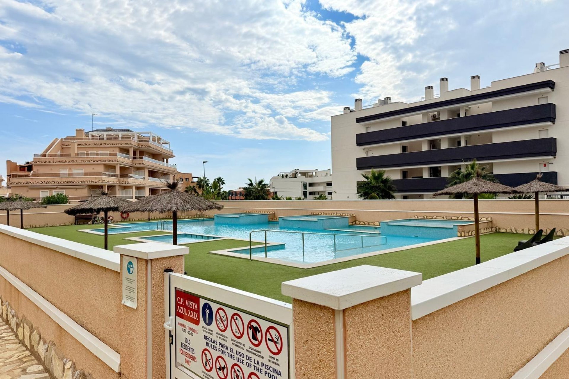 Revânzare - Apartament -
Orihuela Costa - Villamartín-las Filipinas