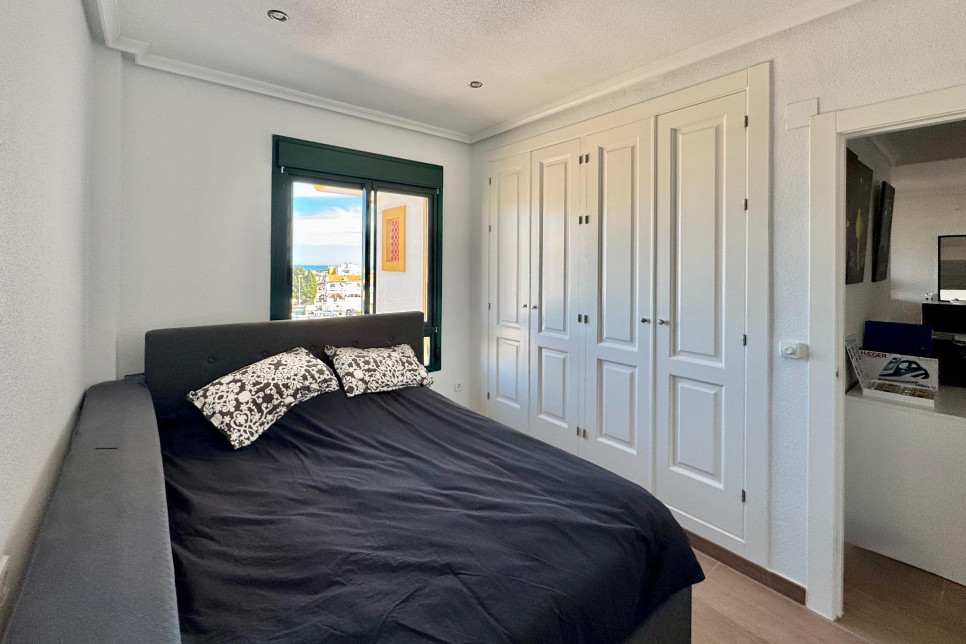 Revânzare - Apartament -
Orihuela Costa - Villamartín-las Filipinas