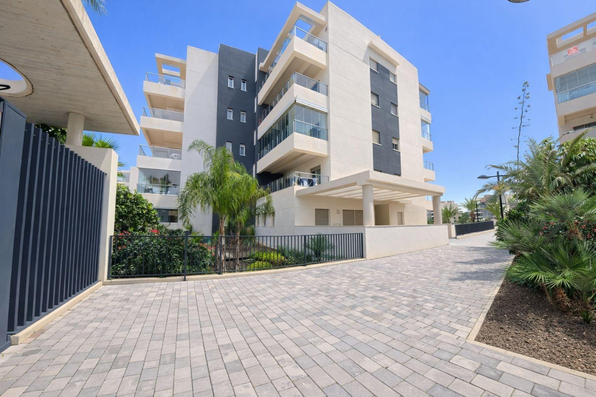 Revânzare - Apartament -
Orihuela Costa - Villamartín