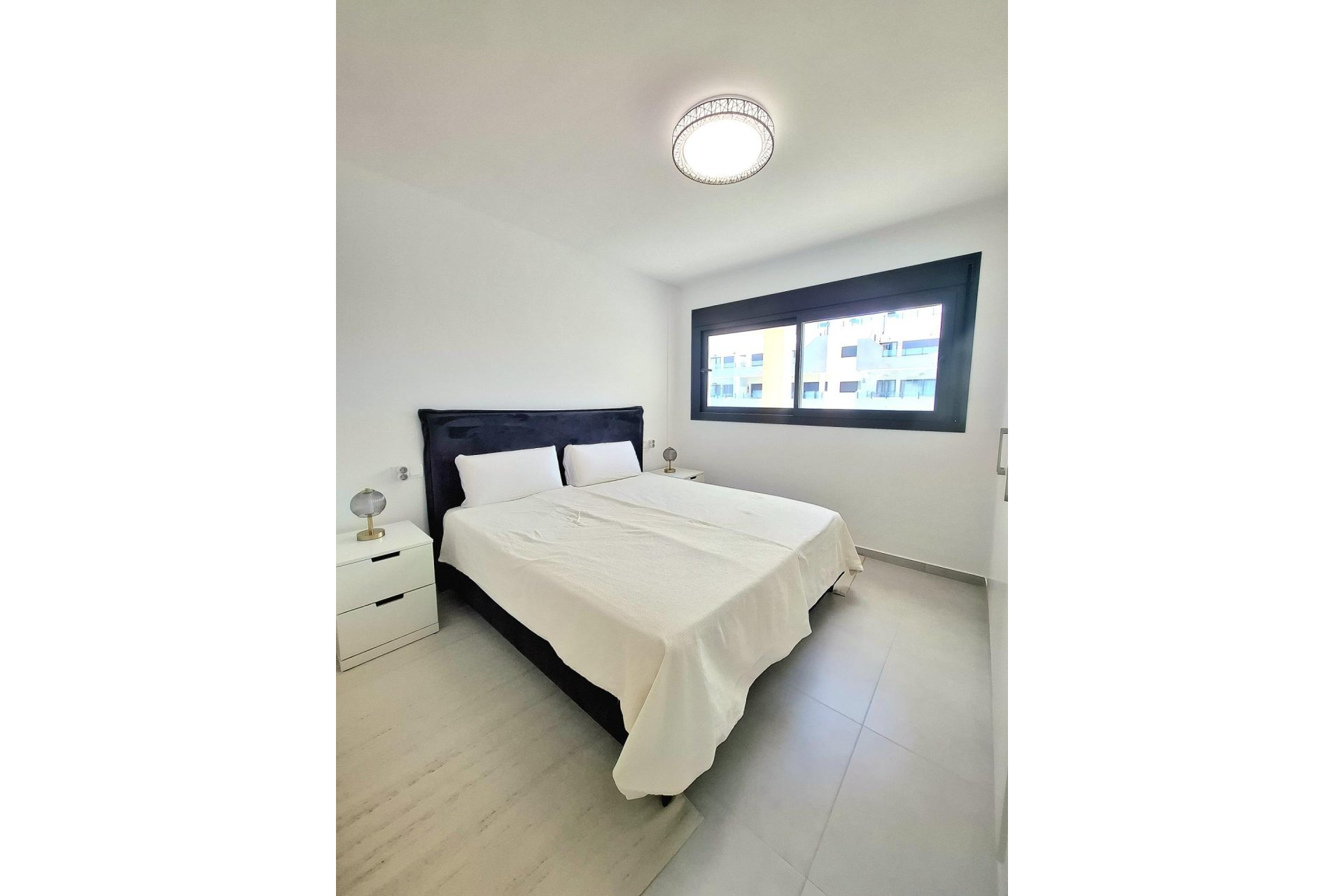 Revânzare - Apartament -
Orihuela Costa - Villamartín