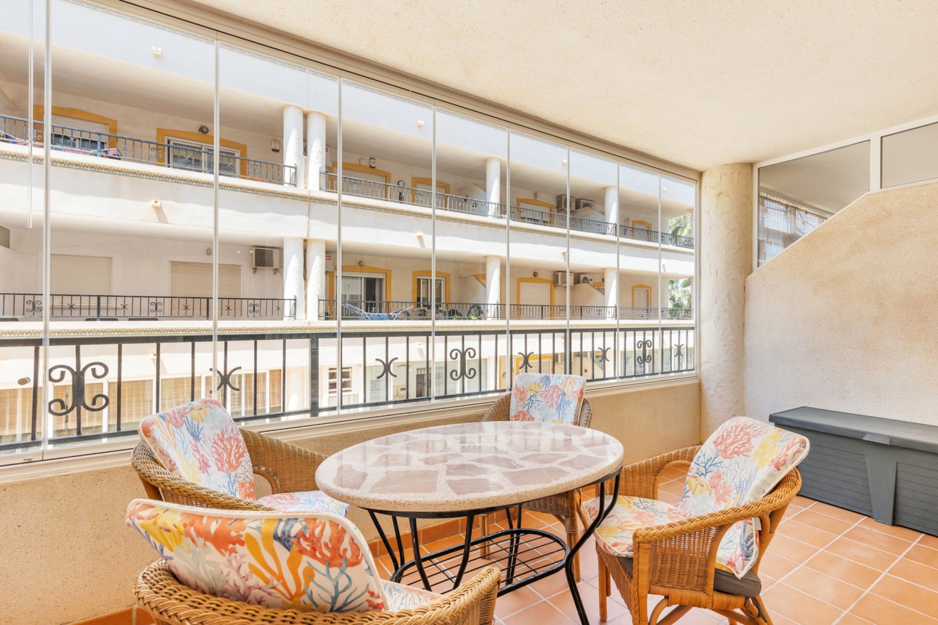 Revânzare - Apartament -
Orihuela Costa