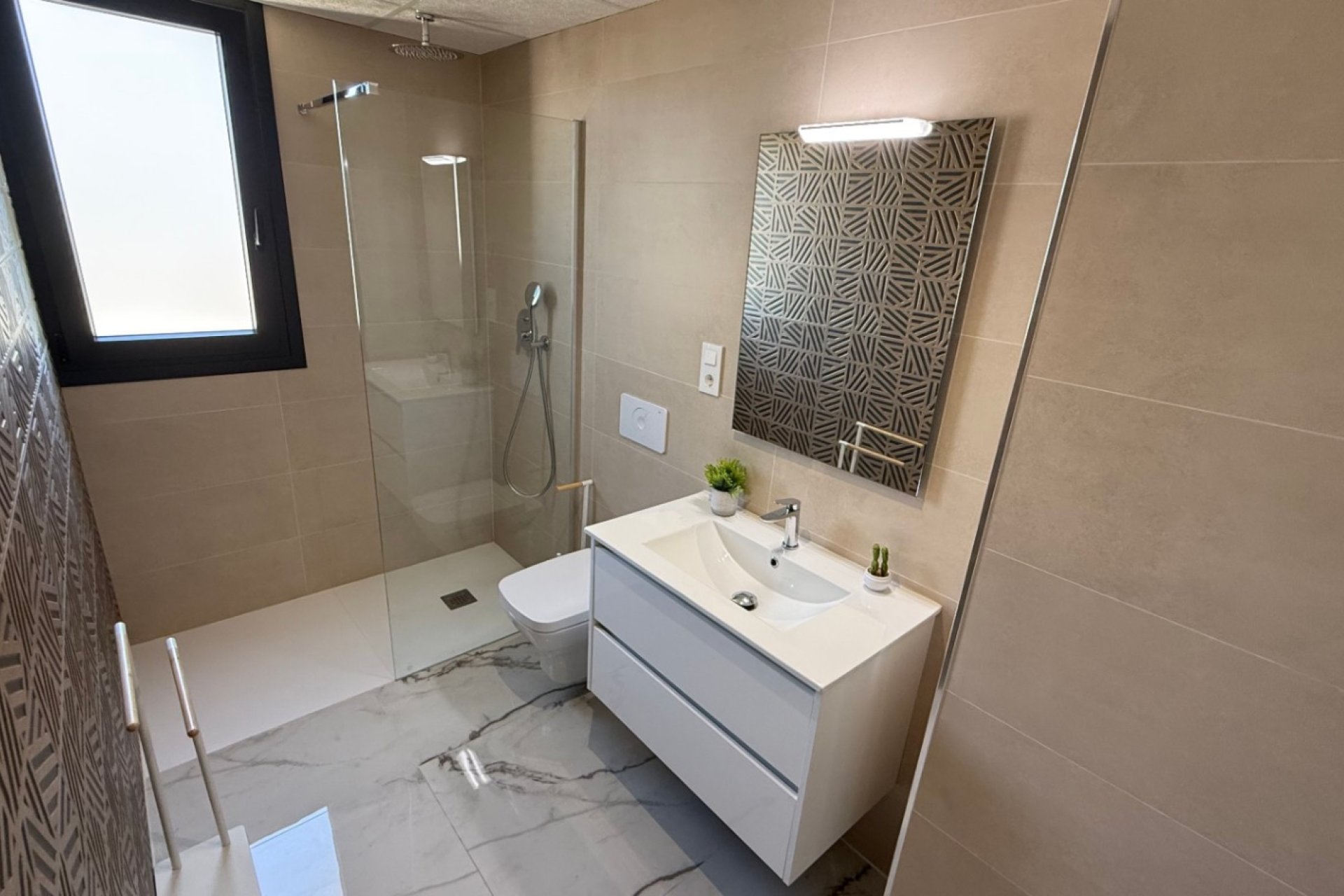 Revânzare - Apartament -
Orihuela - Inland