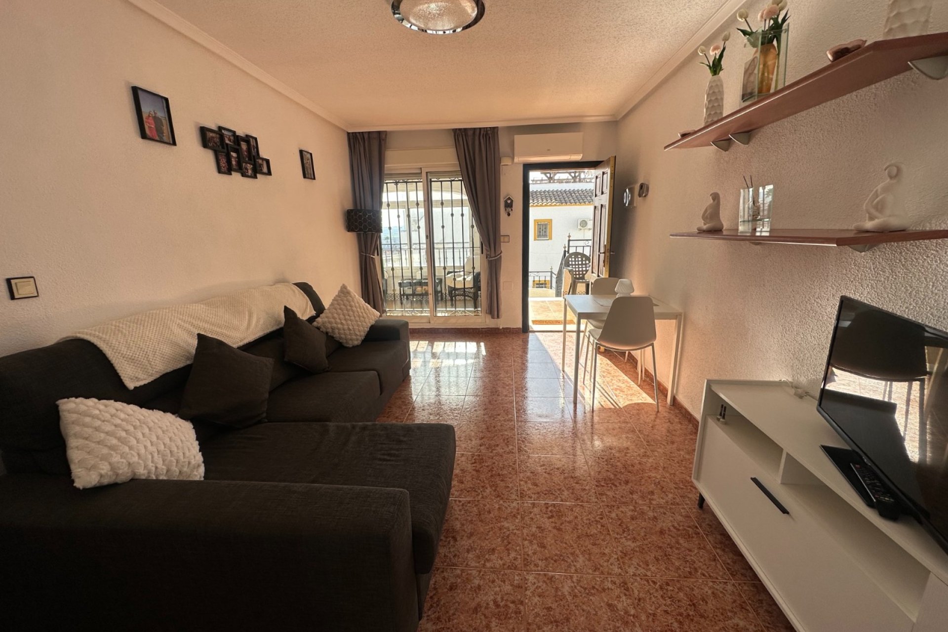 Revânzare - Apartament -
Orihuela - Inland