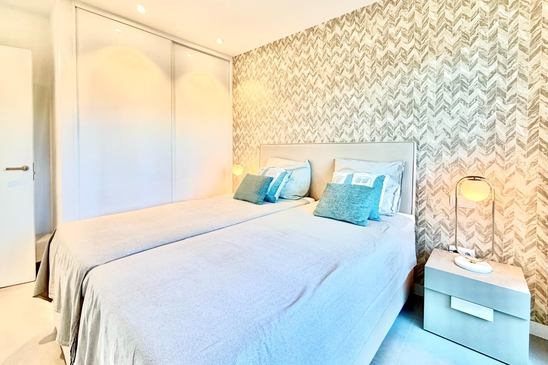 Revânzare - Apartament -
Orihuela - Las Colinas Golf