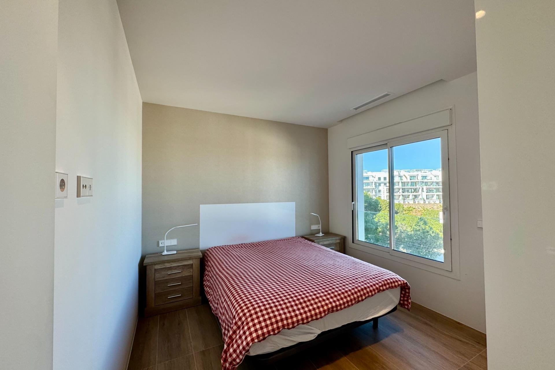 Revânzare - Apartament -
Orihuela - Las Colinas Golf