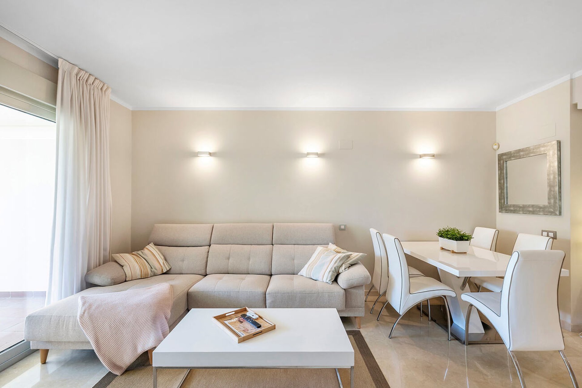 Revânzare - Apartament -
Orihuela - Las Colinas