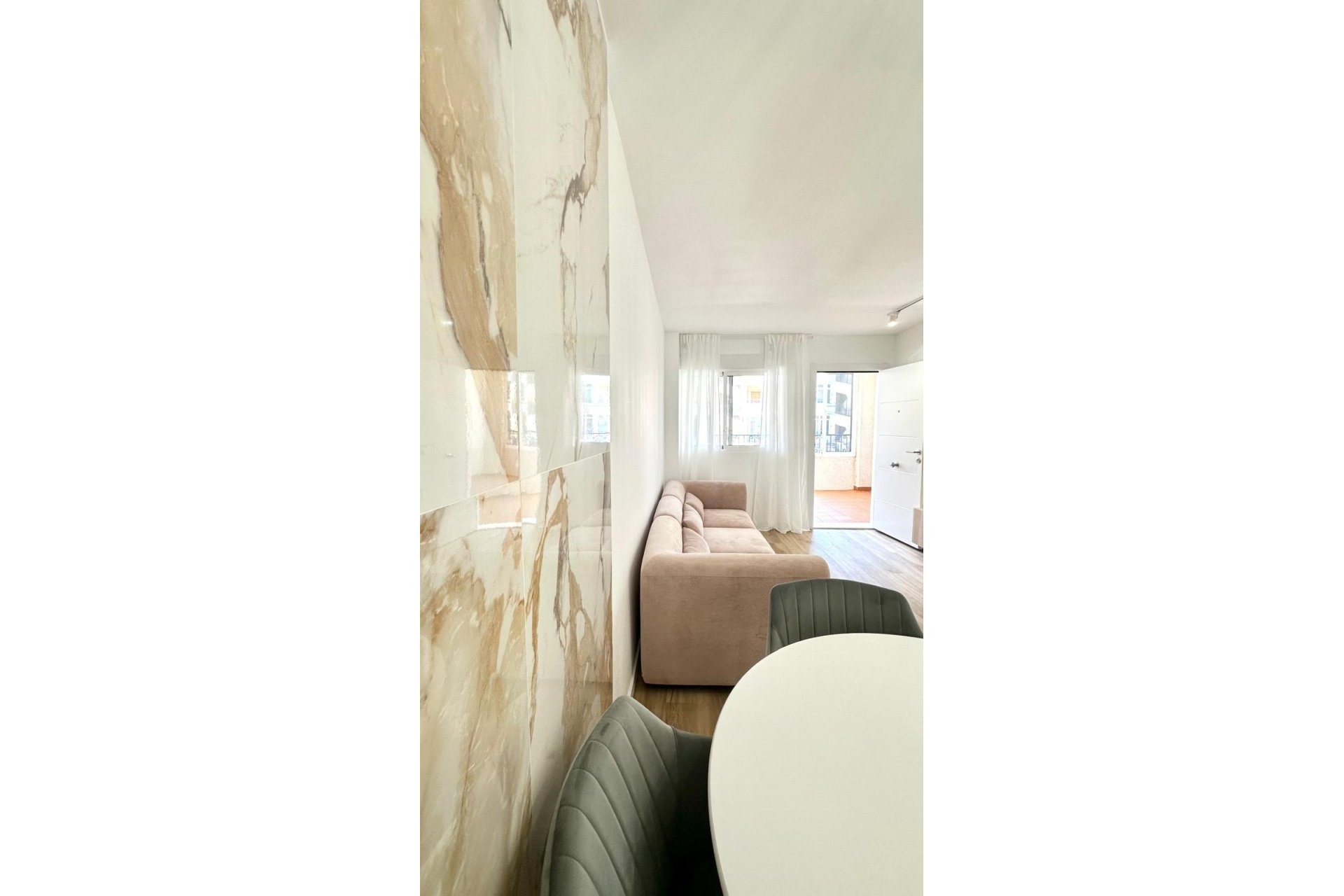 Revânzare - Apartament -
Orihuela - Los Balcones Y Los Altos