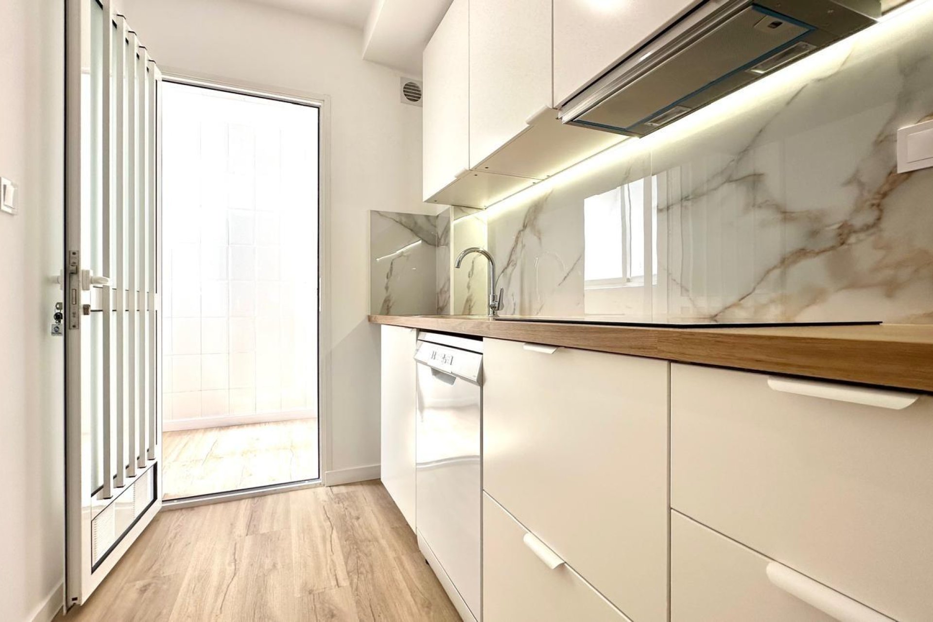 Revânzare - Apartament -
Orihuela - Los Balcones Y Los Altos