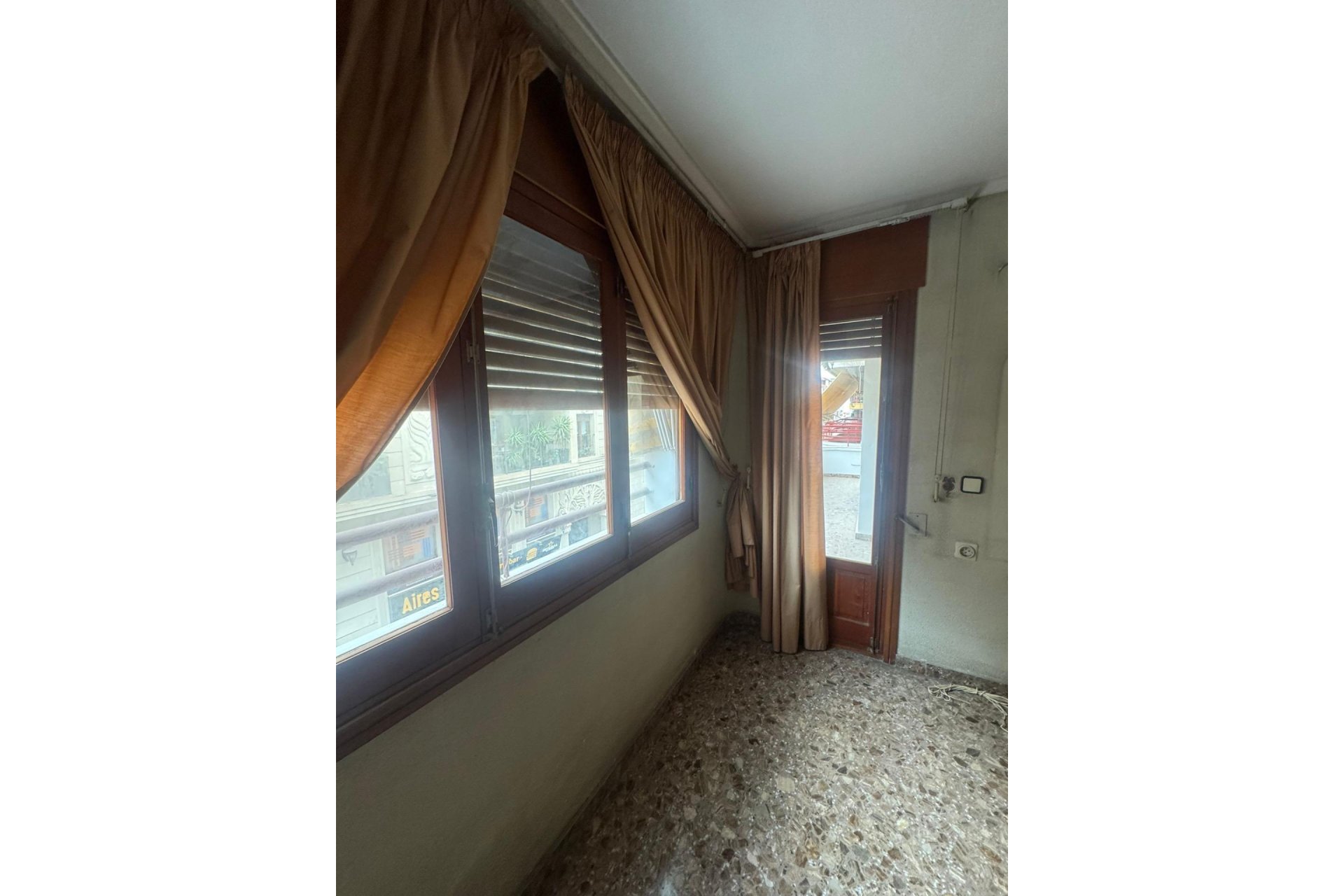 Revânzare - Apartament -
Orihuela - Zona Centro