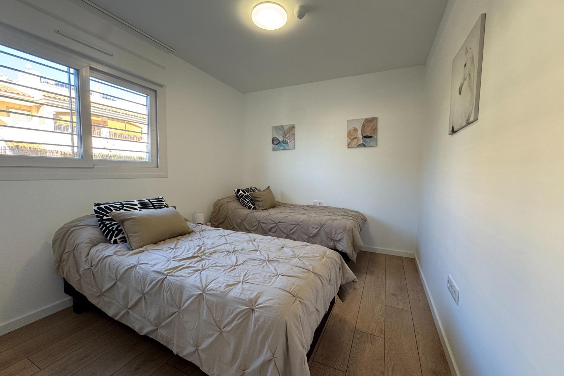 Revânzare - Apartament -
Pilar de la Horadada - Riomar