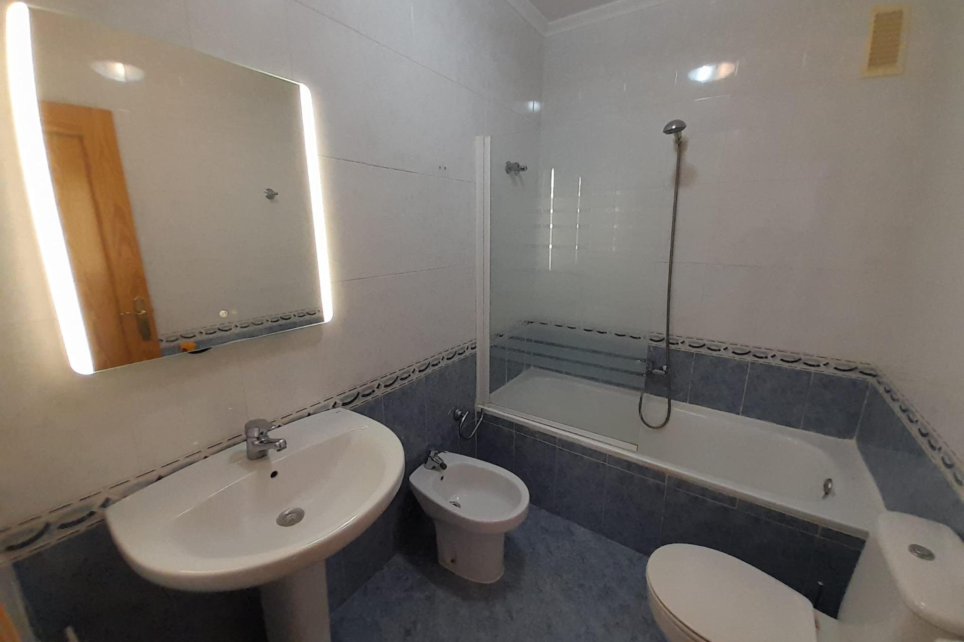 Revânzare - Apartament -
Puerto de Mazarron - Barrio San Isidro