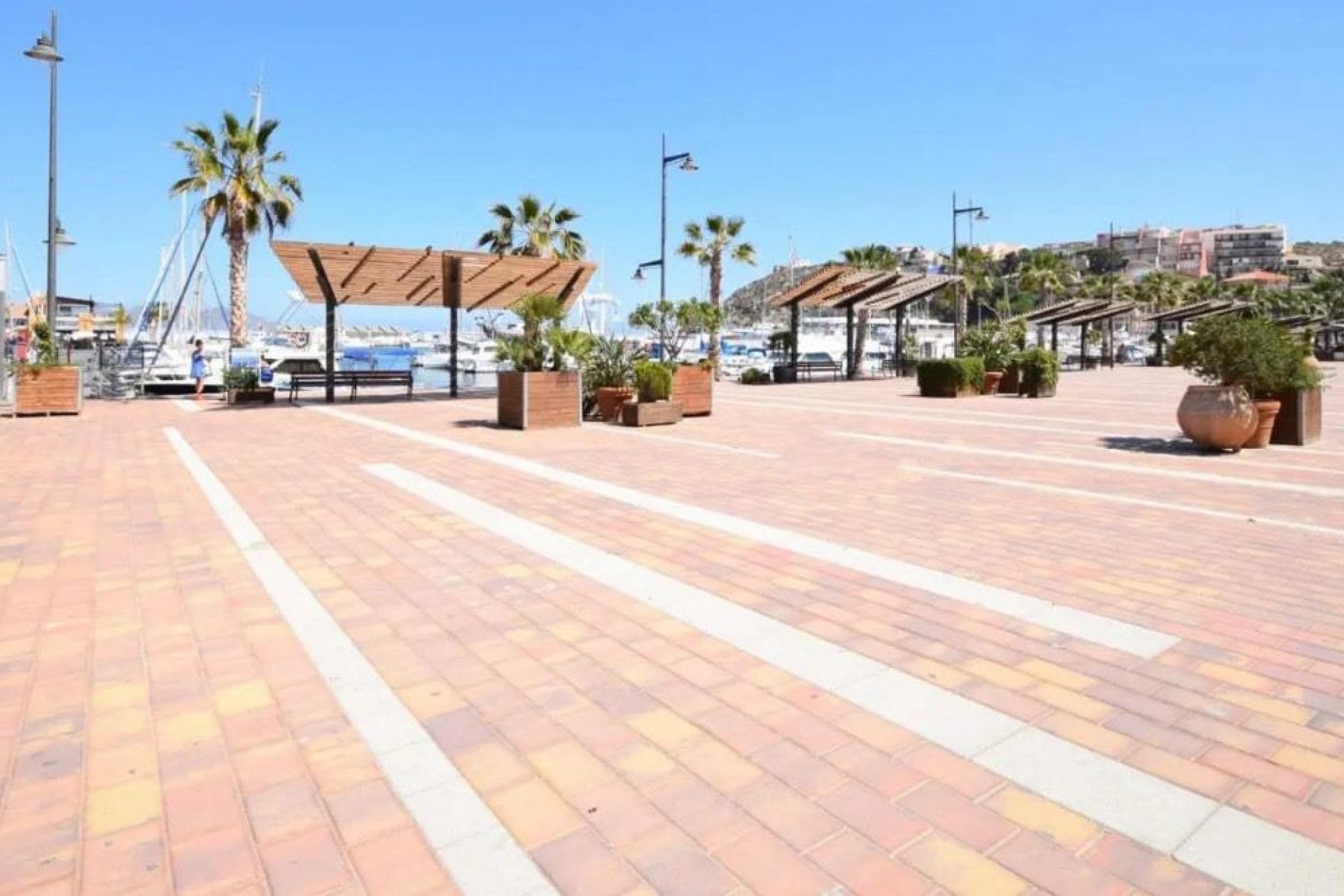 Revânzare - Apartament -
Puerto de Mazarron - Centro