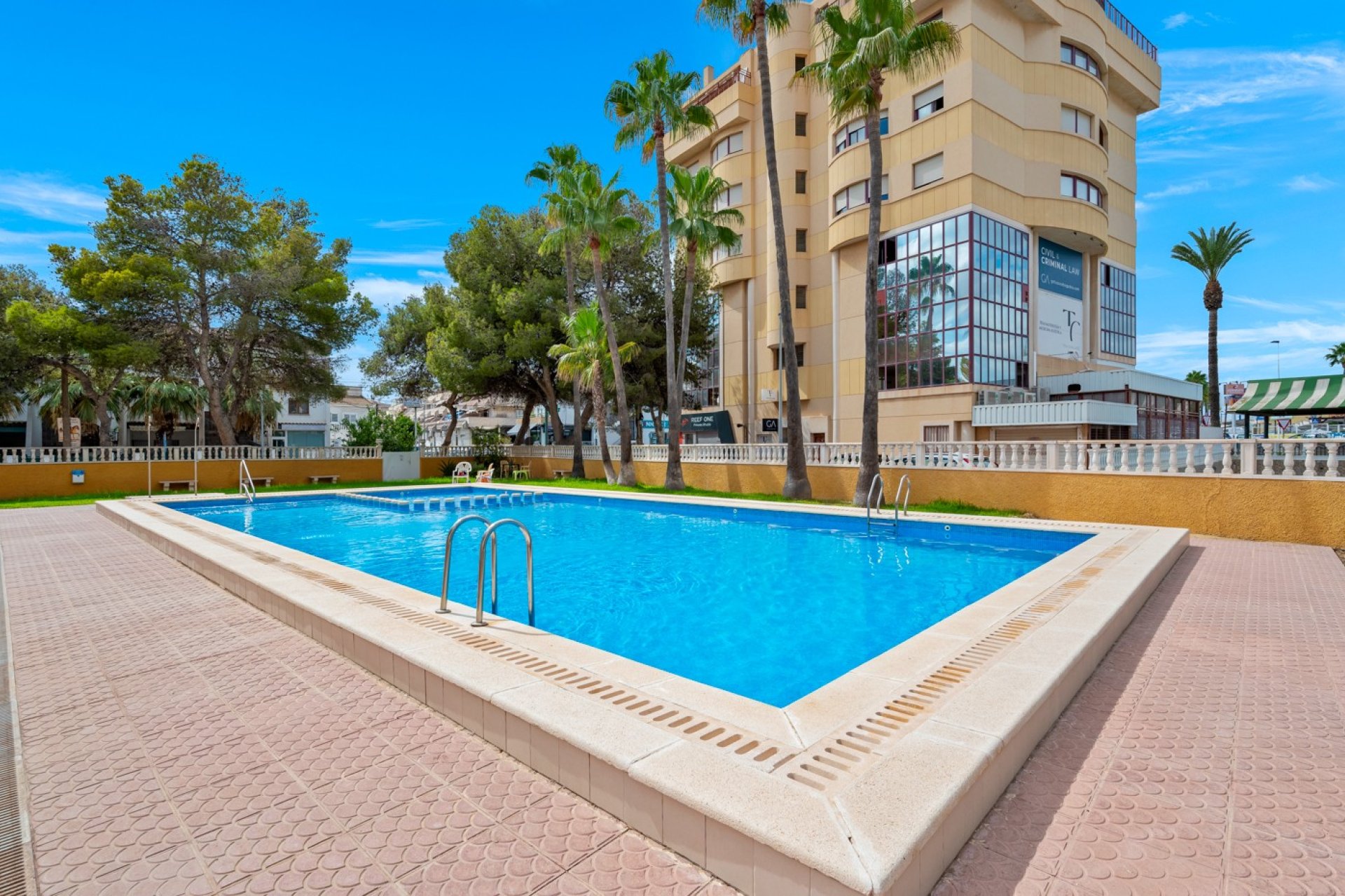 Revânzare - Apartament -
Punta Prima - Costa Blanca