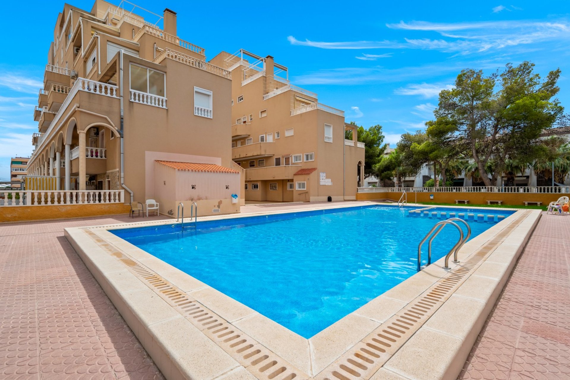 Revânzare - Apartament -
Punta Prima - Costa Blanca
