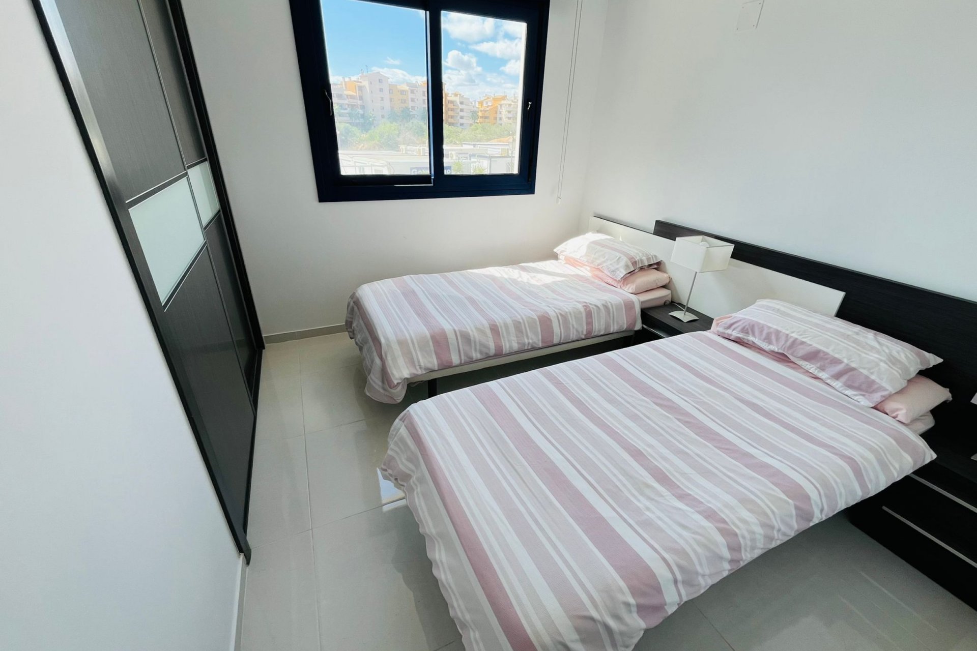 Revânzare - Apartament -
Punta Prima - Costa Blanca