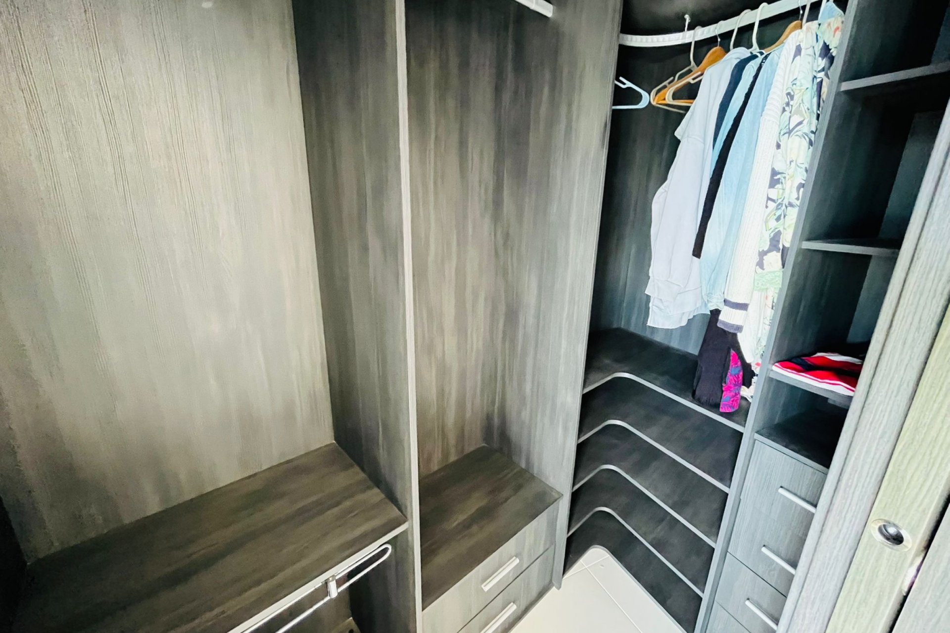Revânzare - Apartament -
Punta Prima - Costa Blanca