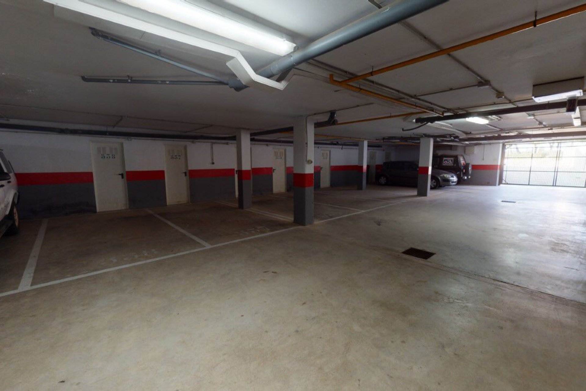 Revânzare - Apartament -
Roda Golf Resort - Inland