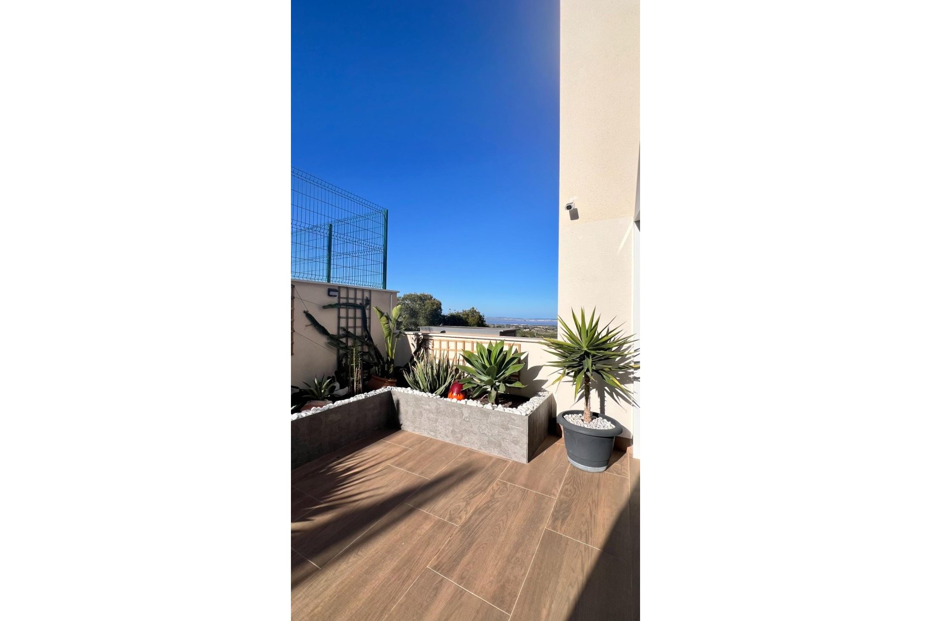 Revânzare - Apartament -
San Miguel de Salinas - Bellavista