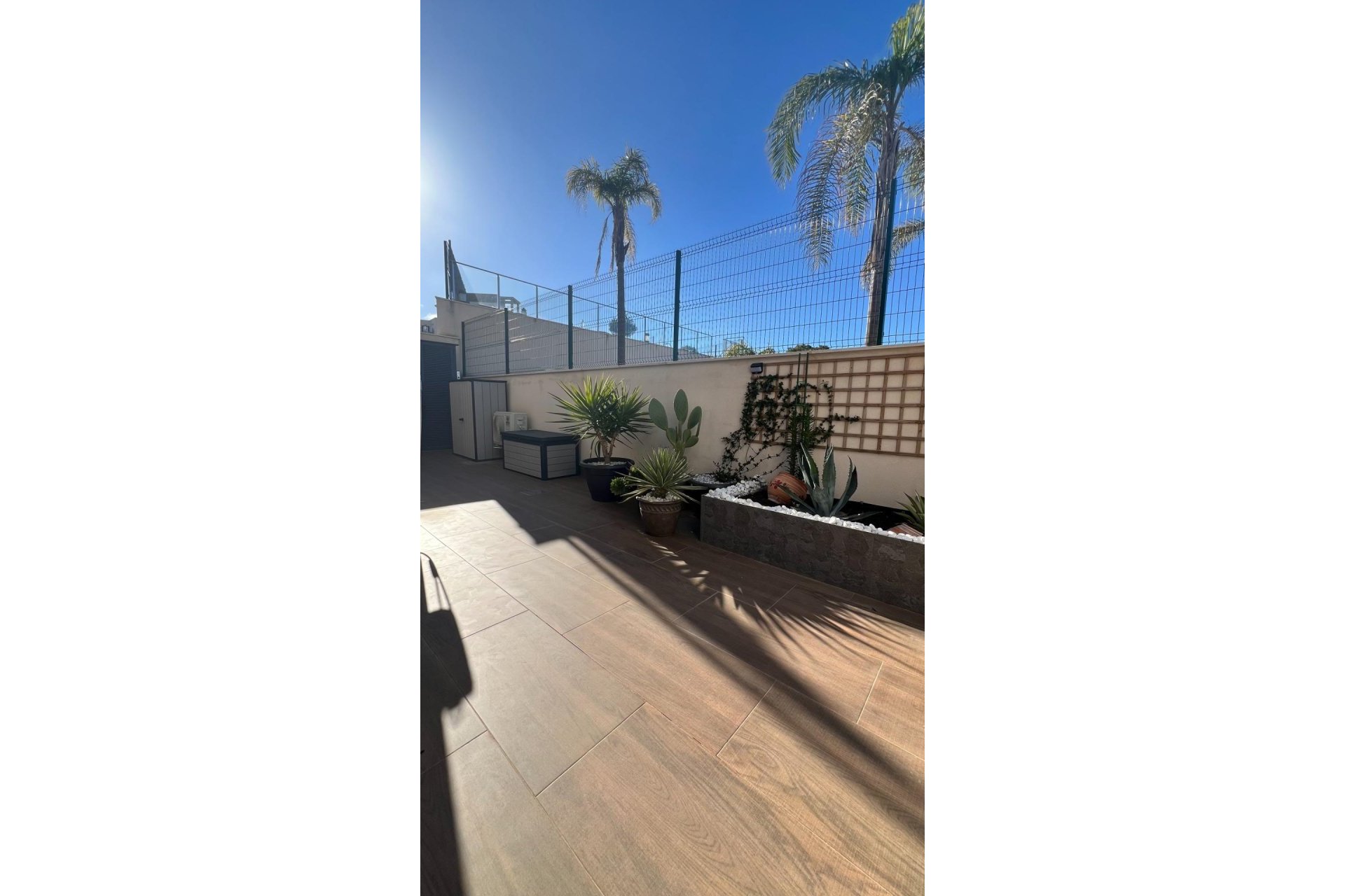 Revânzare - Apartament -
San Miguel de Salinas - Bellavista