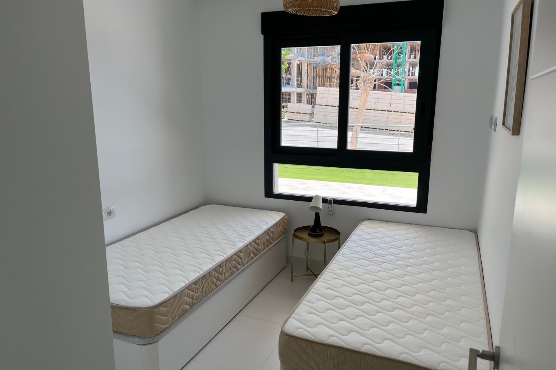 Revânzare - Apartament -
San Miguel de Salinas - Inland