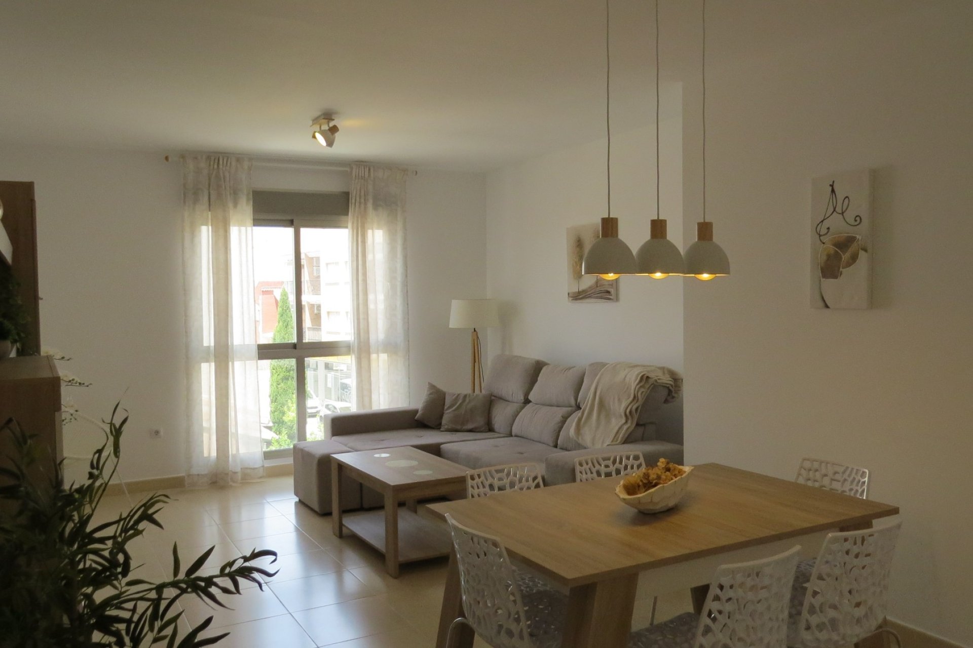 Revânzare - Apartament -
San Miguel de Salinas - Inland