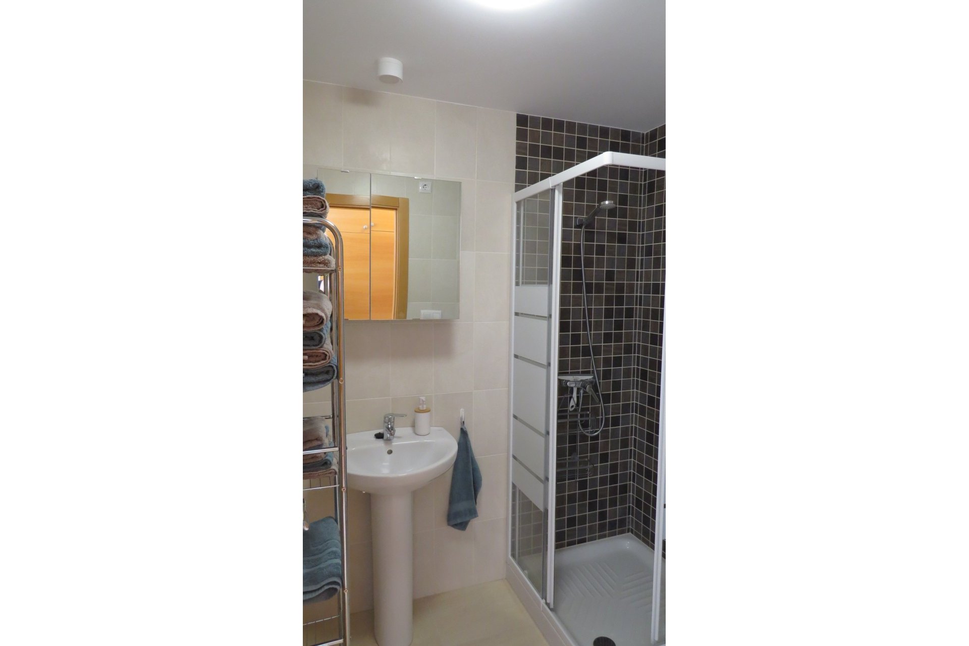 Revânzare - Apartament -
San Miguel de Salinas - Inland