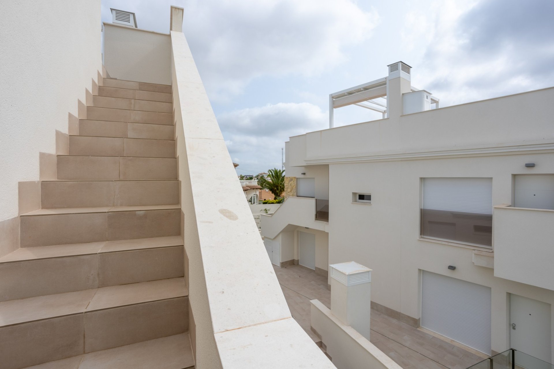 Revânzare - Apartament -
San Miguel de Salinas - Inland