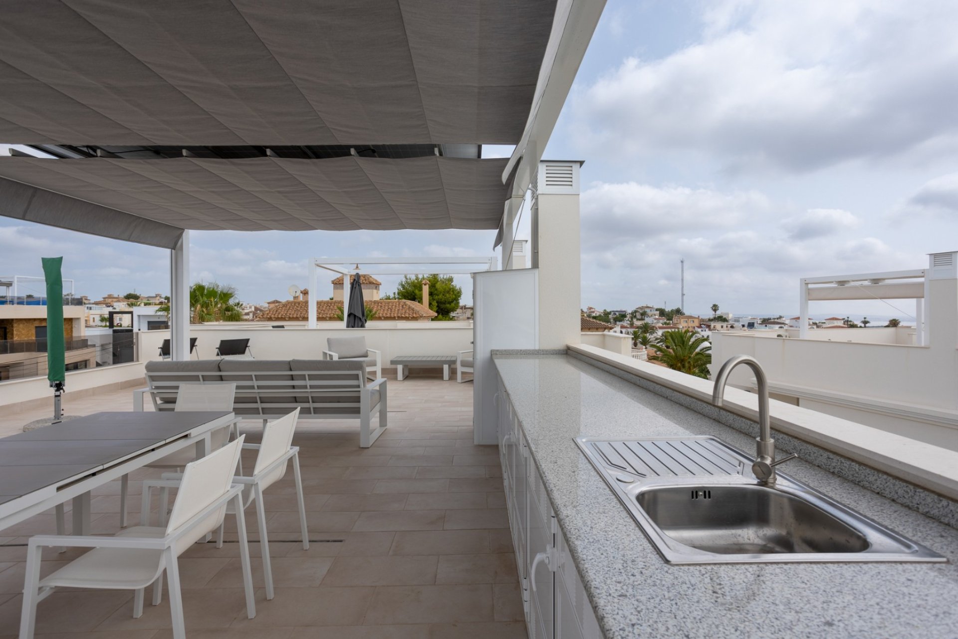 Revânzare - Apartament -
San Miguel de Salinas - Inland