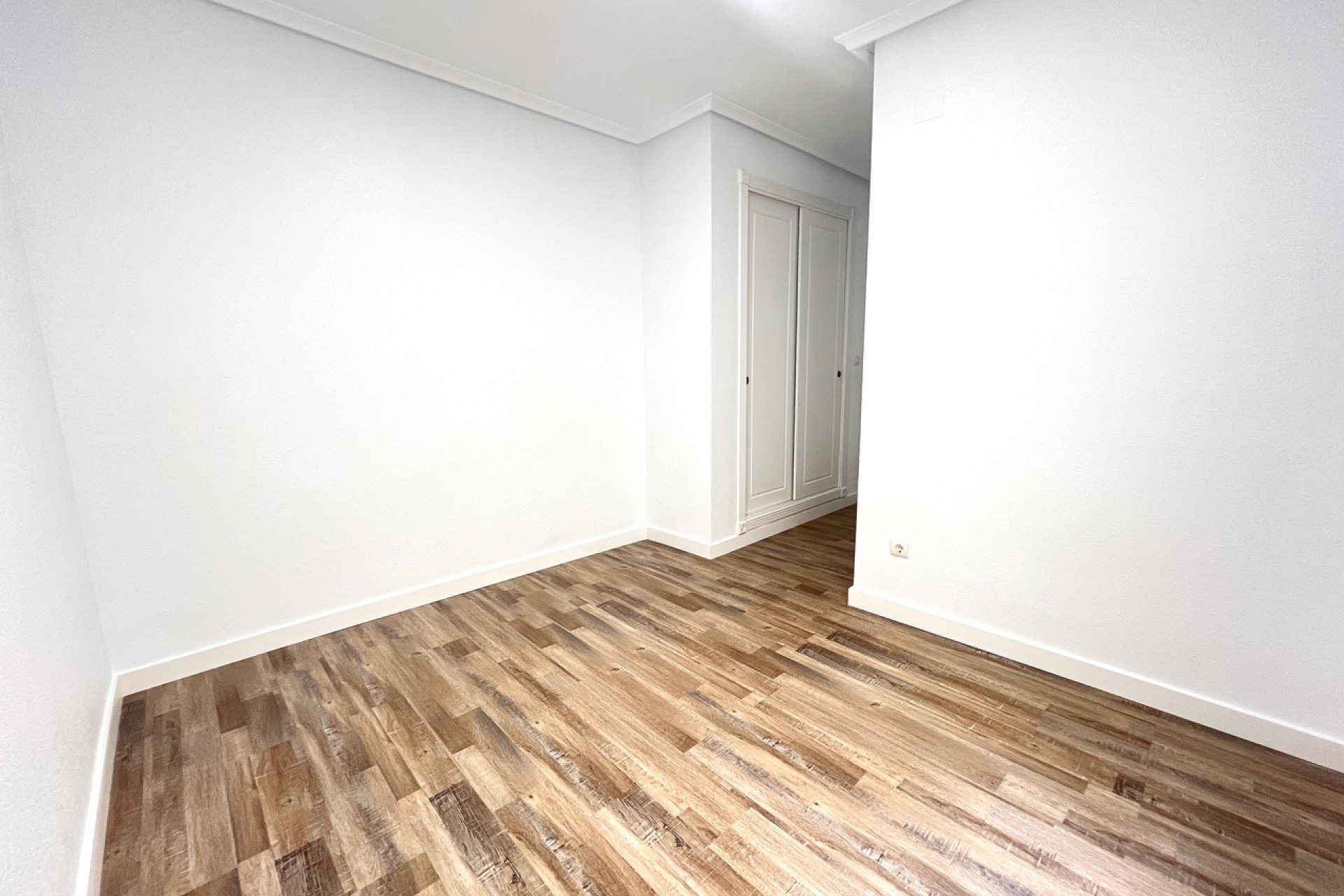 Revânzare - Apartament -
San Miguel de Salinas - Inland