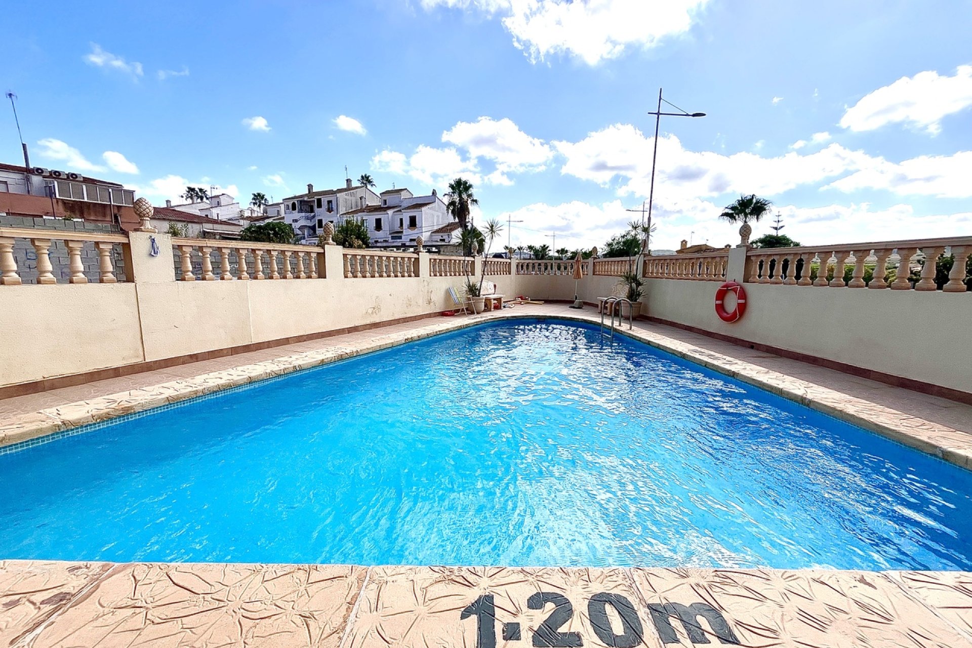 Revânzare - Apartament -
San Miguel de Salinas - Inland