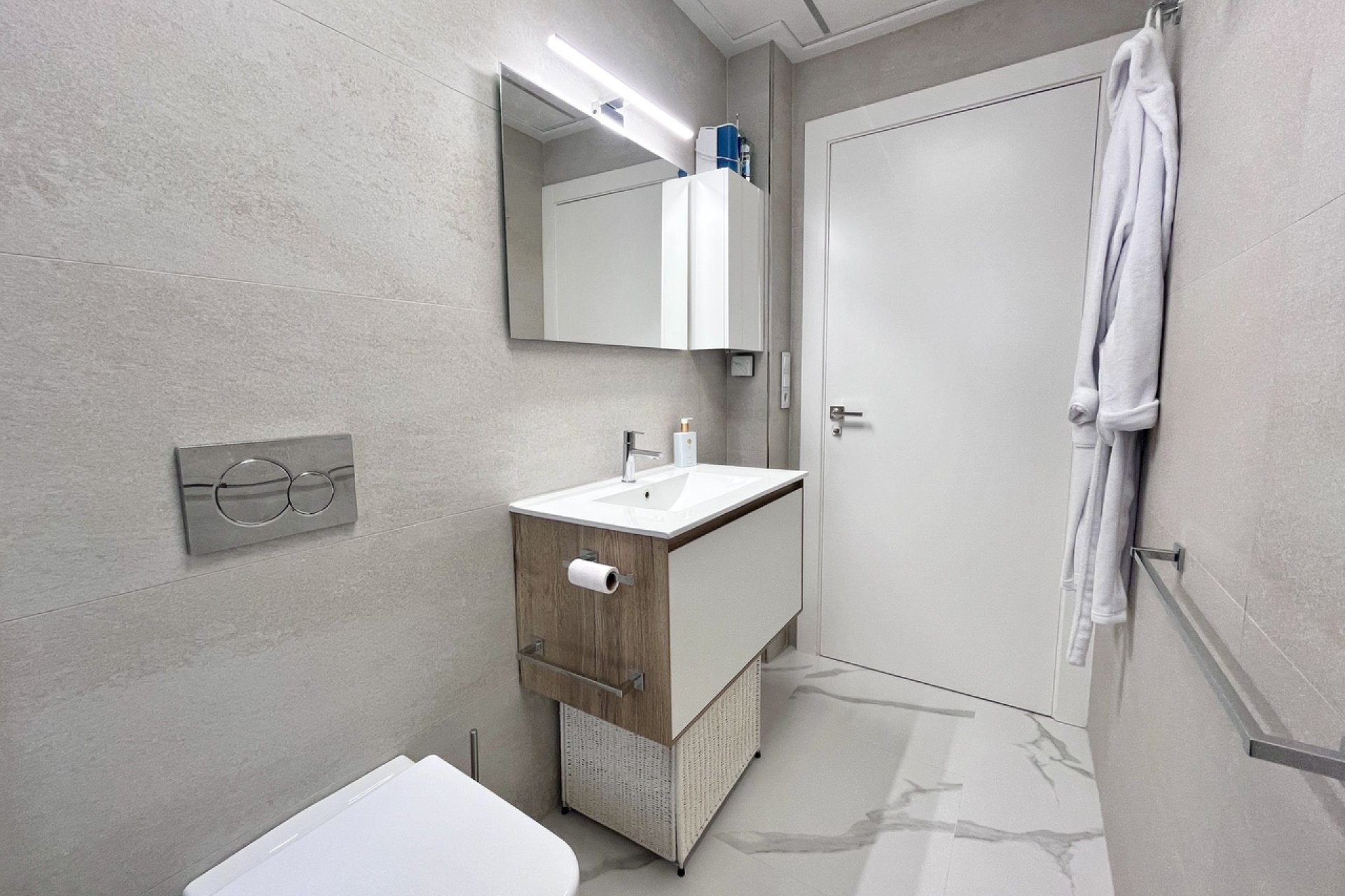 Revânzare - Apartament -
San Miguel de Salinas - Inland