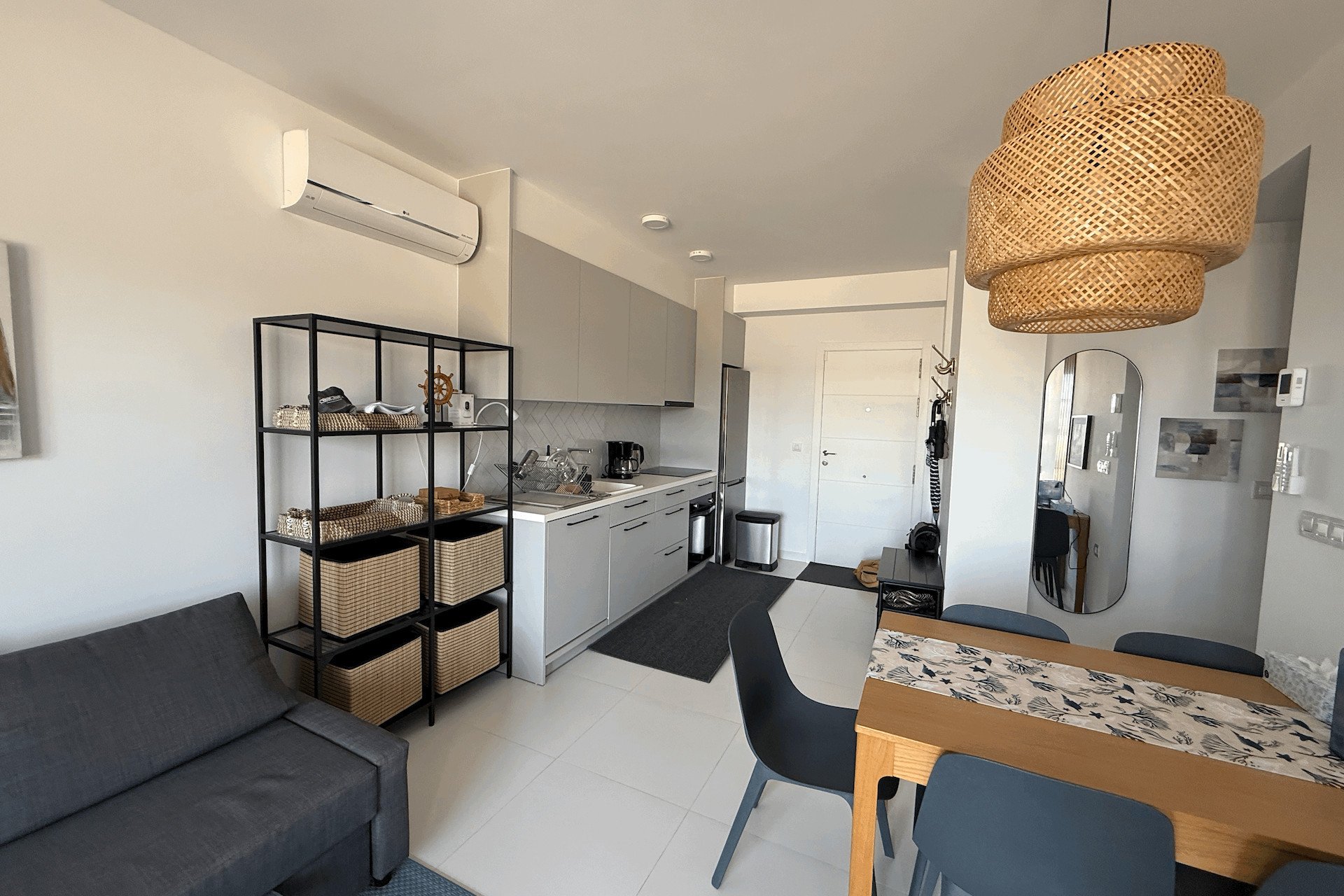 Revânzare - Apartament -
San Miguel de Salinas - Inland