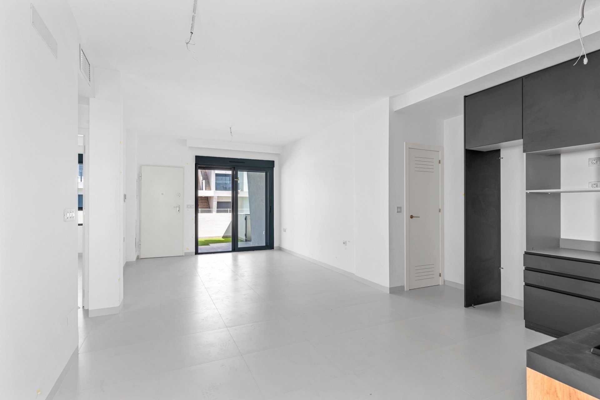 Revânzare - Apartament -
San Miguel de Salinas - Inland