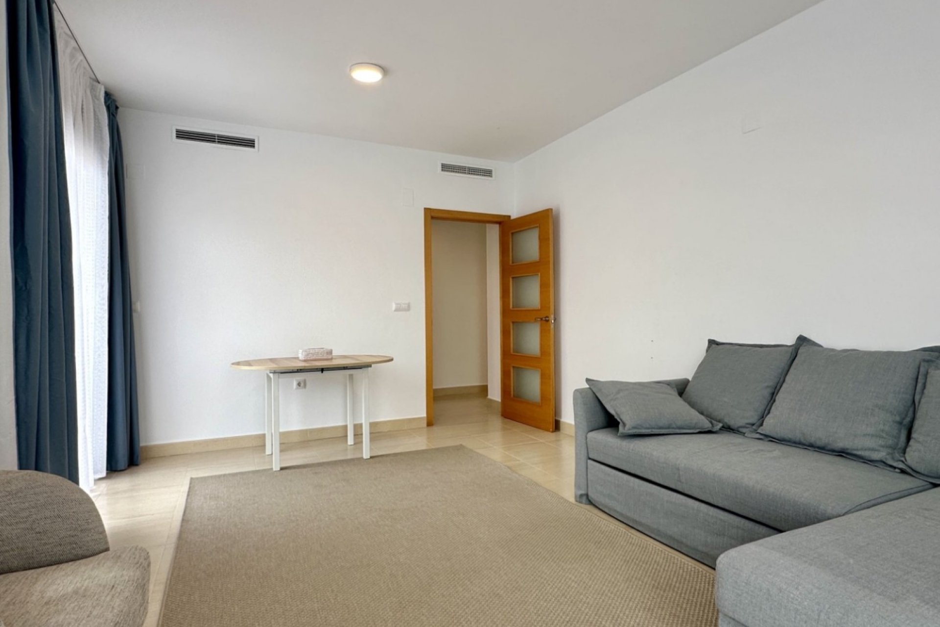 Revânzare - Apartament -
San Miguel de Salinas - Inland