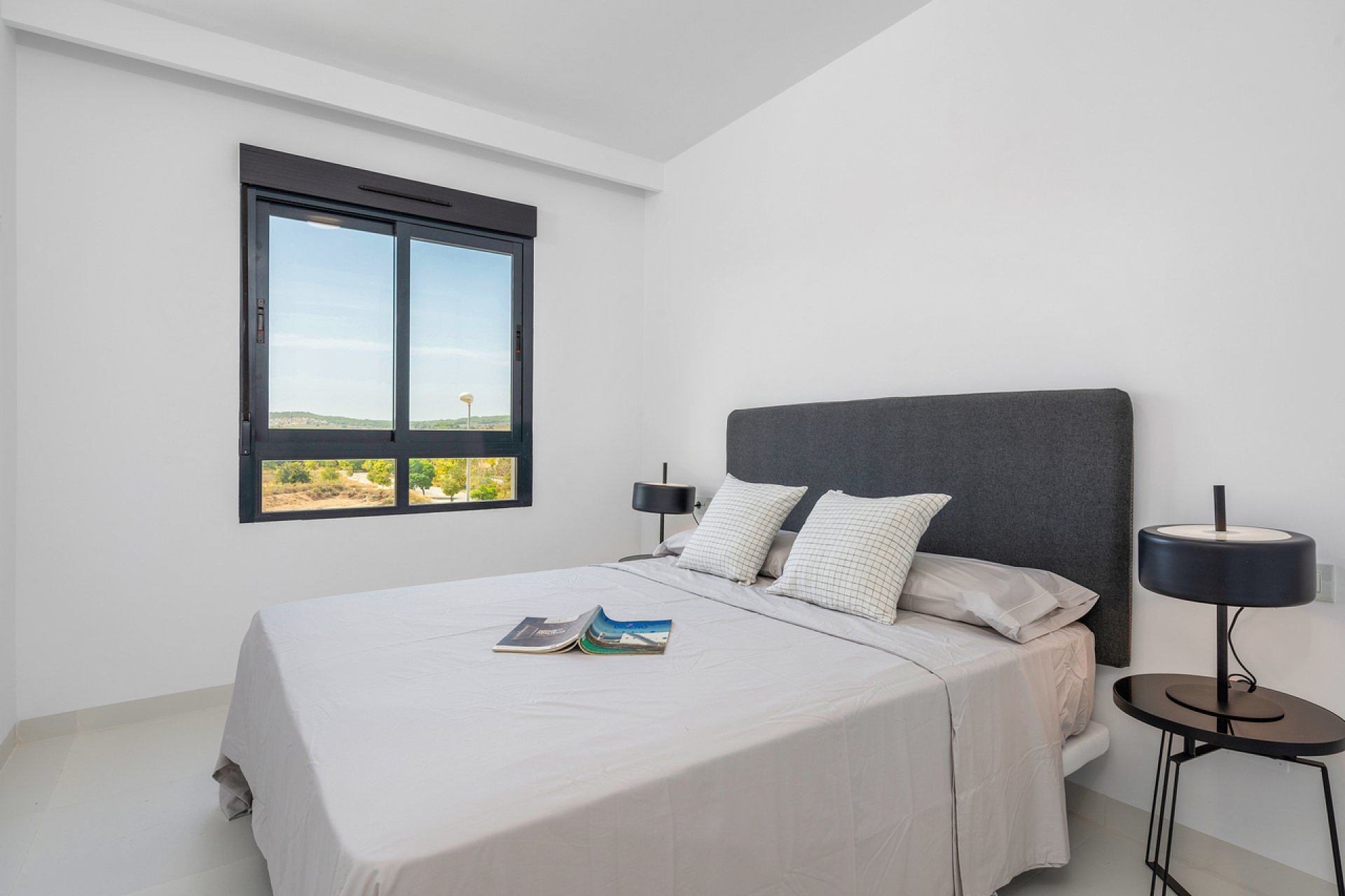 Revânzare - Apartament -
San Miguel de Salinas - Inland