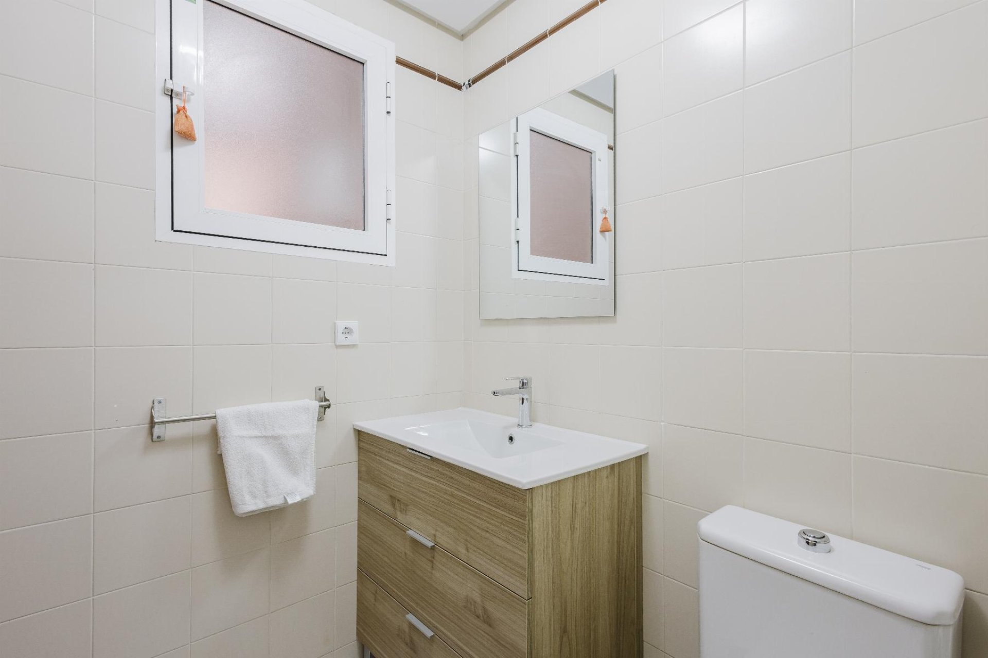 Revânzare - Apartament -
San Miguel de Salinas - Inland