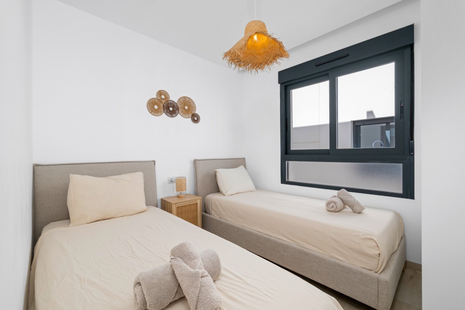 Revânzare - Apartament -
San Miguel de Salinas - Inland