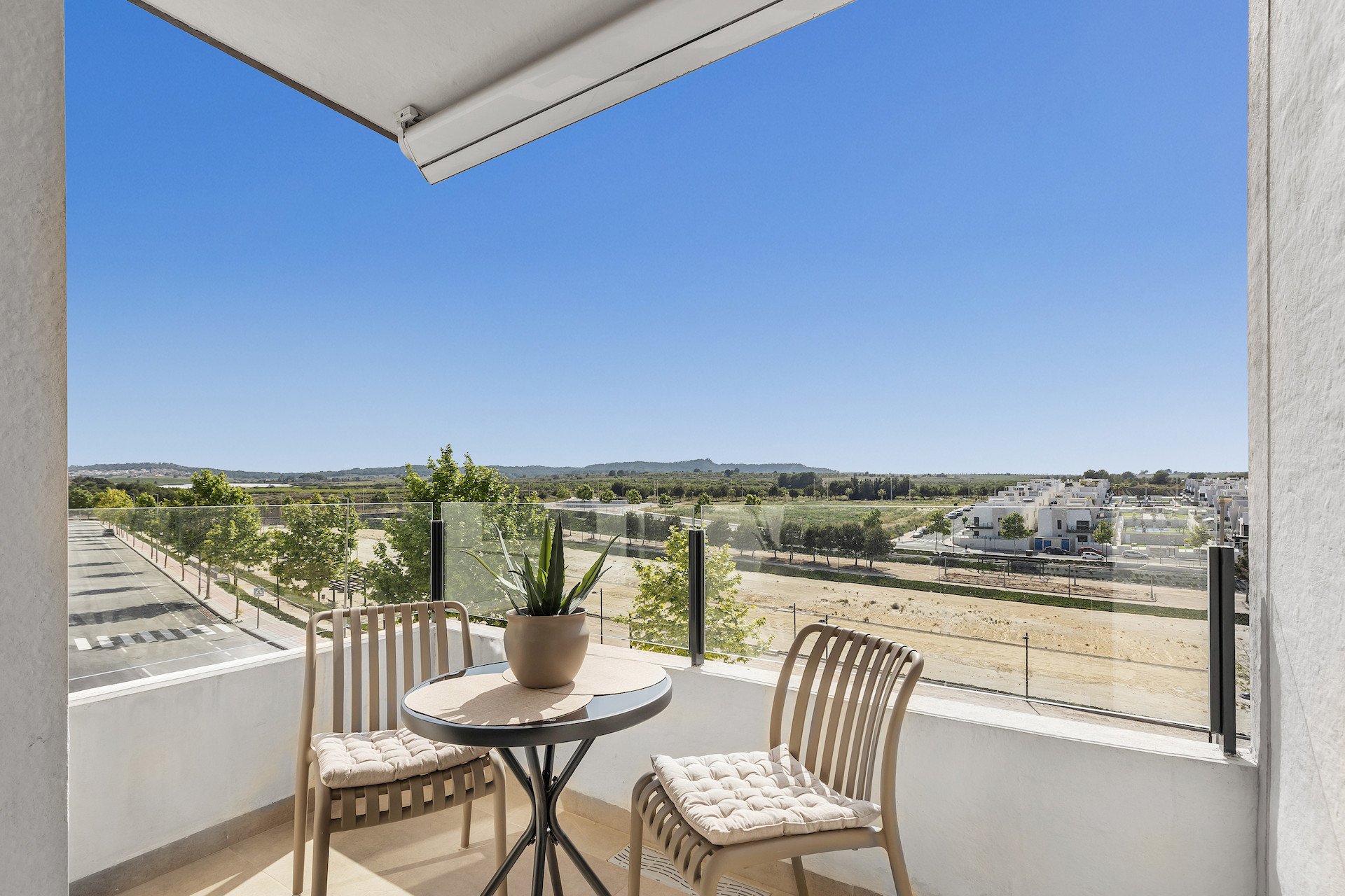 Revânzare - Apartament -
San Miguel de Salinas - Inland