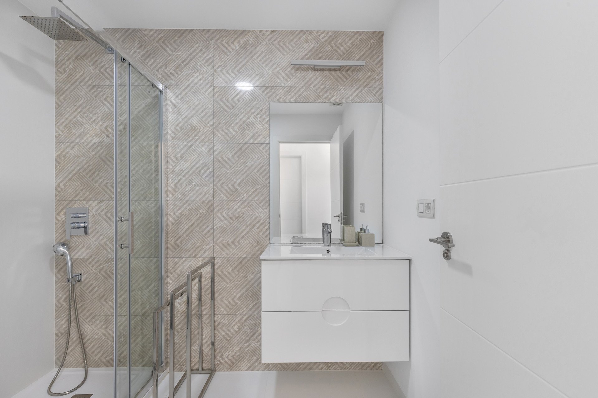 Revânzare - Apartament -
San Miguel de Salinas - Inland