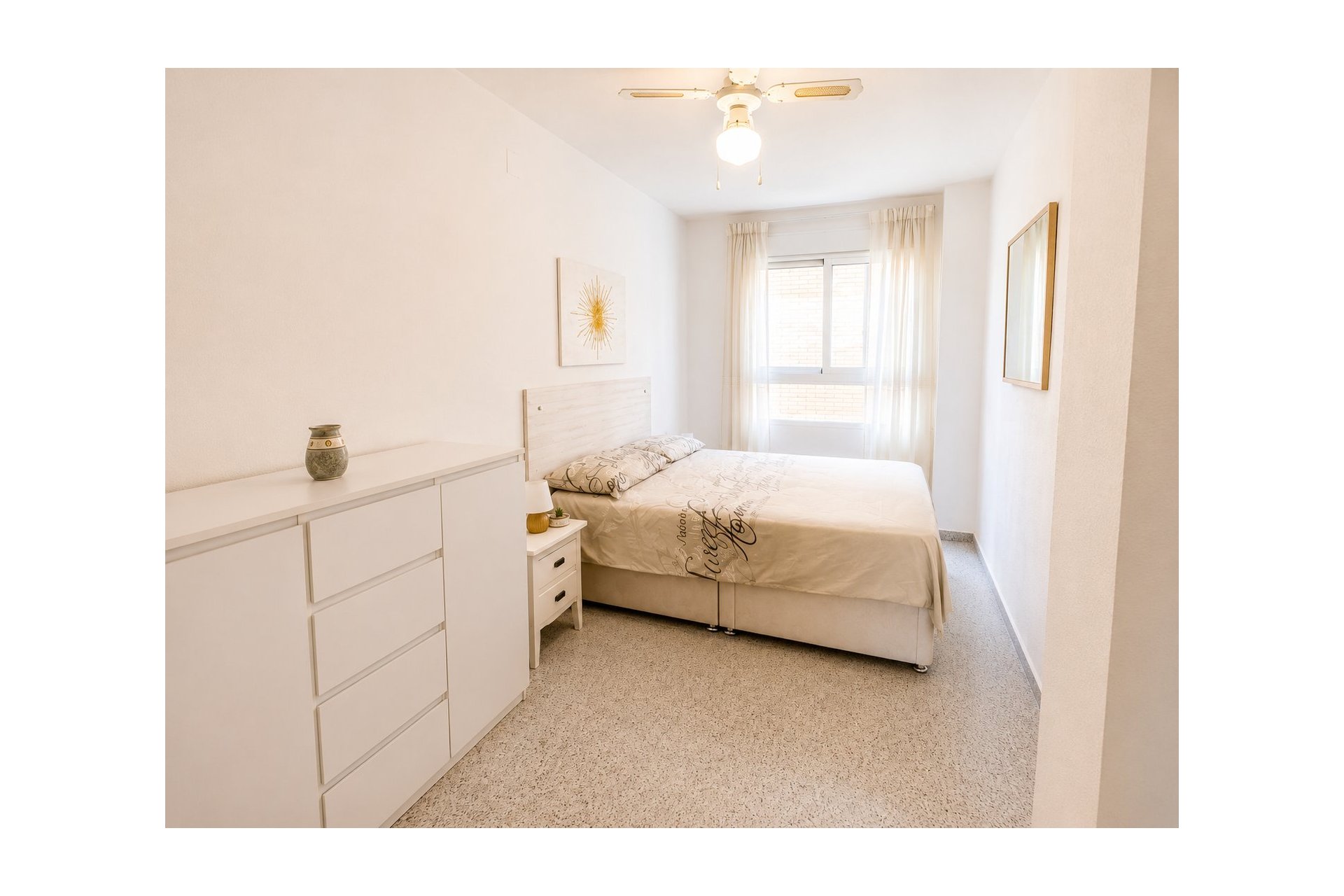 Revânzare - Apartament -
San Miguel de Salinas - Inland
