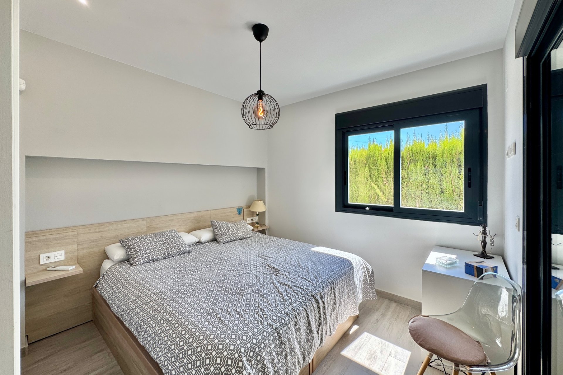 Revânzare - Apartament -
San Miguel de Salinas - Inland