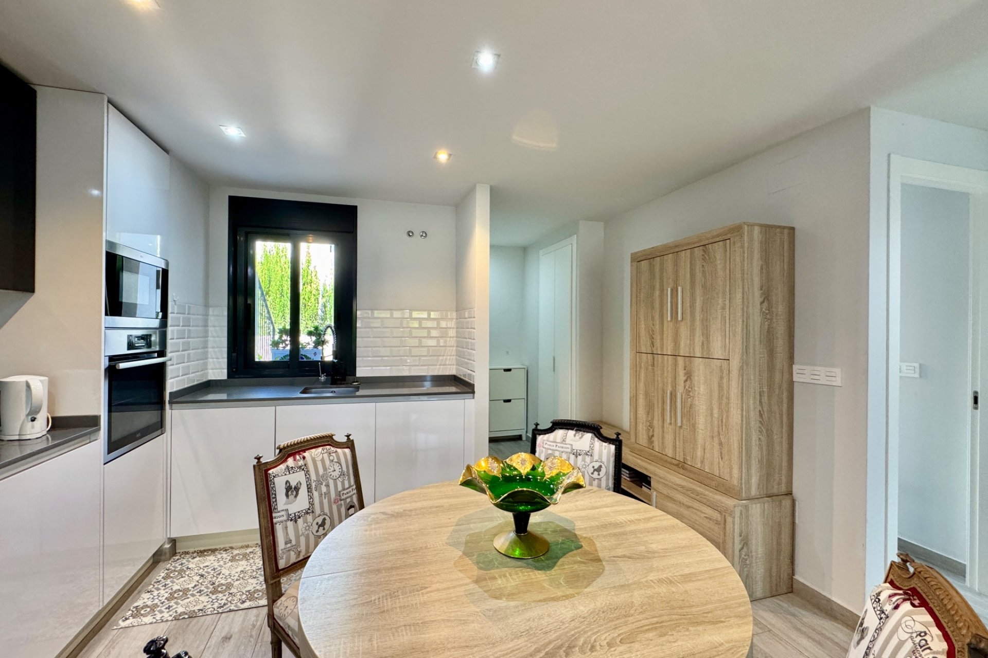 Revânzare - Apartament -
San Miguel de Salinas - Inland