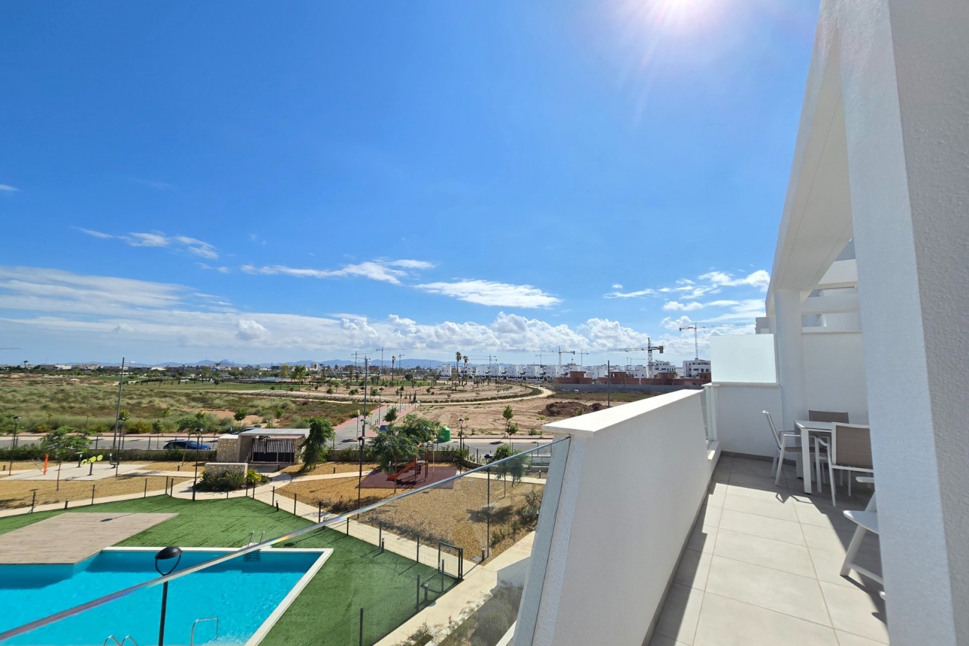 Revânzare - Apartament -
Santa Rosalia - Inland