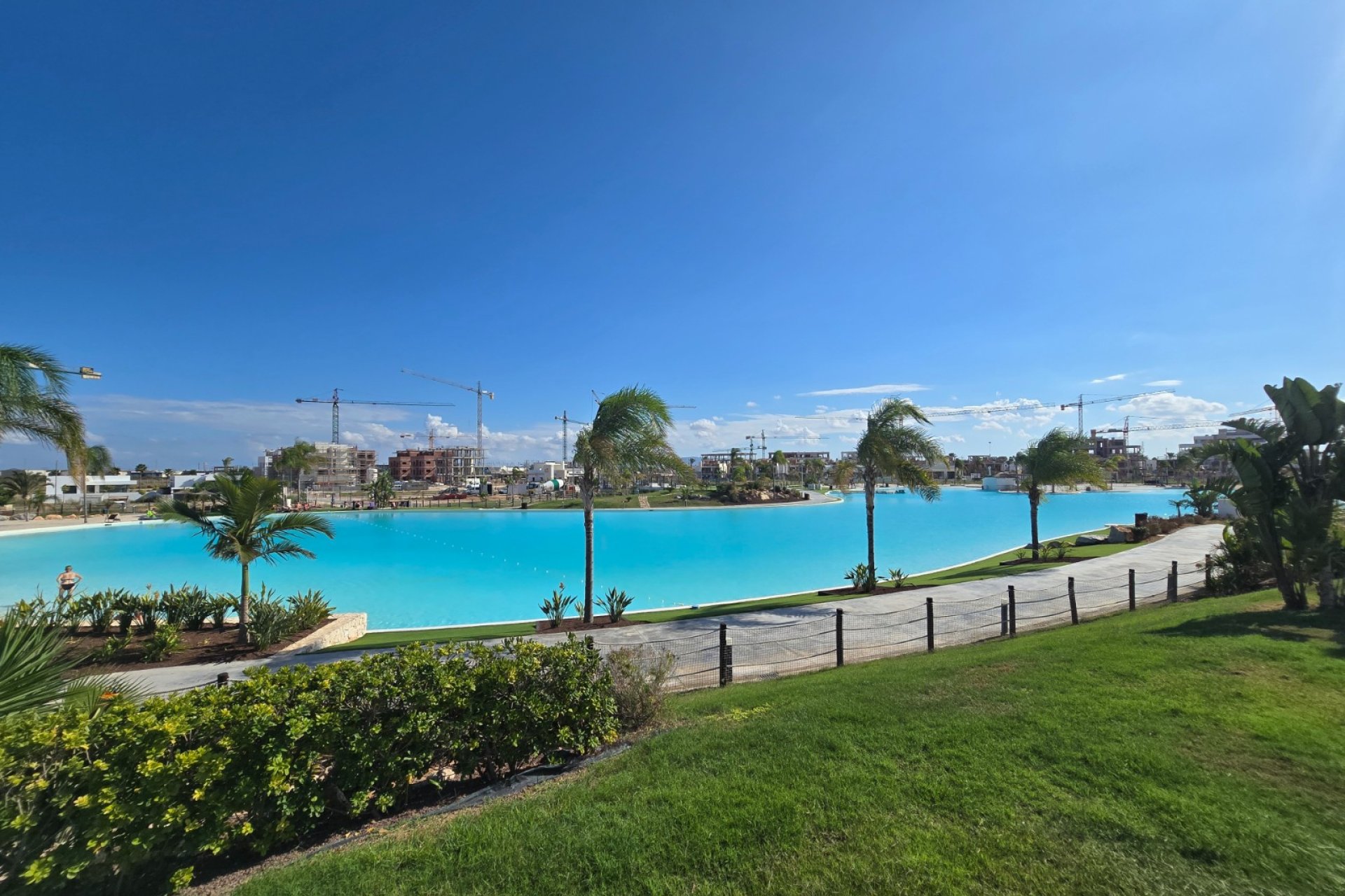 Revânzare - Apartament -
Santa Rosalia - Inland