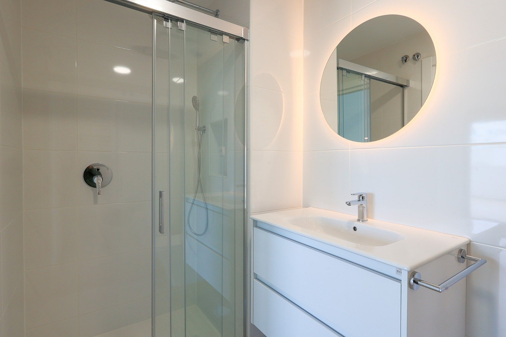 Revânzare - Apartament -
Santa Rosalia Resort - Inland