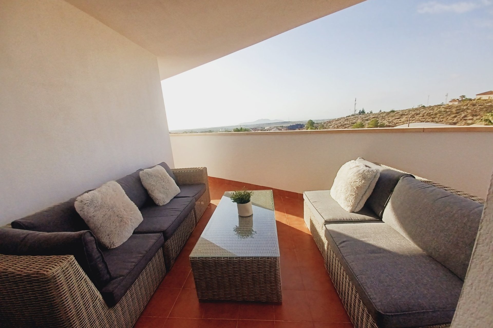 Revânzare - Apartament -
Sucina - Inland