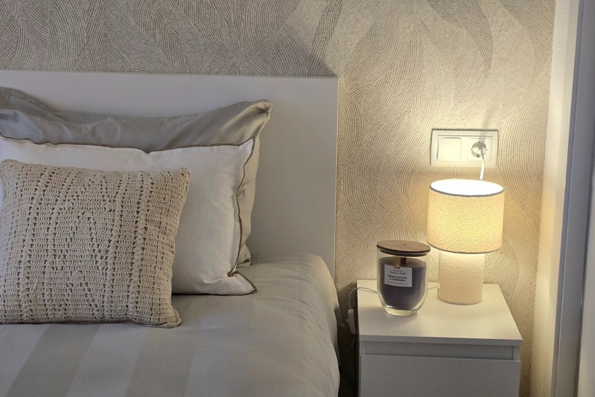 Revânzare - Apartament -
Sucina - Inland